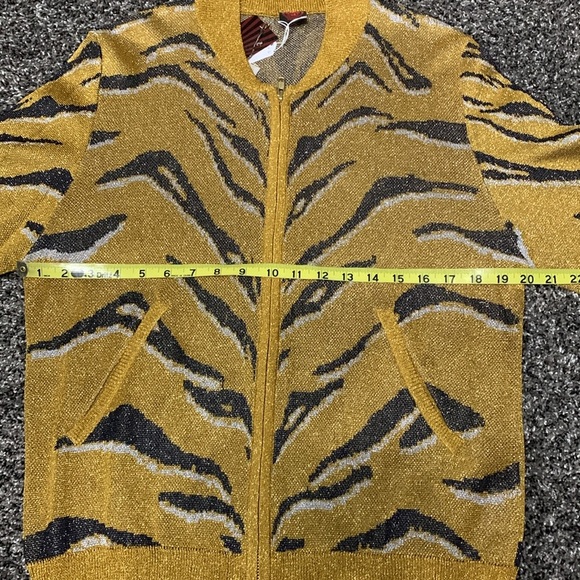 Happy Sheep Zip Front Cardi L - Picture 11 of 13